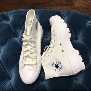 “BRAND NEW” CONVERSE WHITE CHUCK TAYLOR ALL-STAR LUGGED 2.0 HIGHTOP SNEAKERS